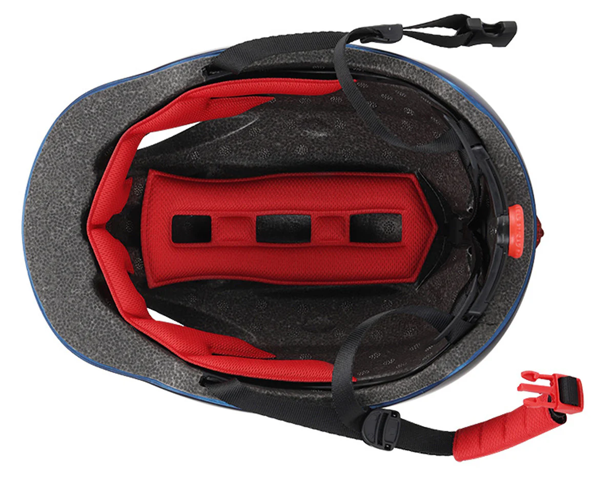 Eskute Urban E-Bike Helmet with Rear Light - Image 4